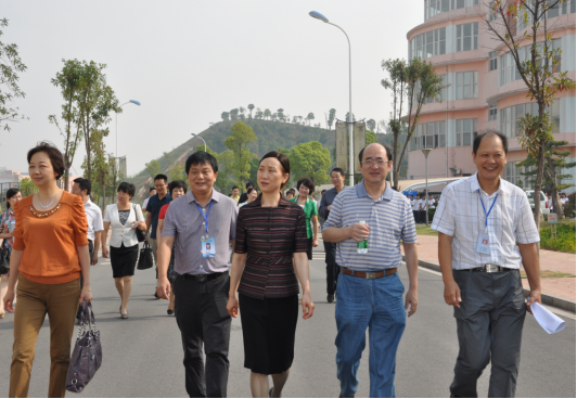  长沙市电子工业学校 