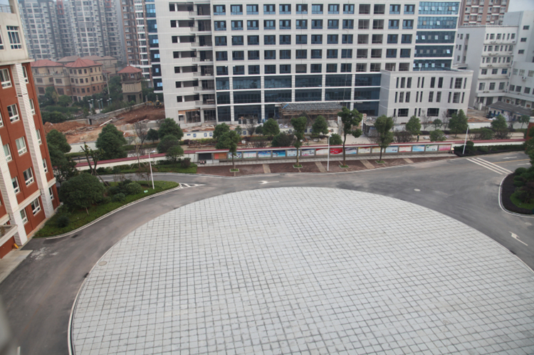 
湖南省特教中等专业学校广场俯视