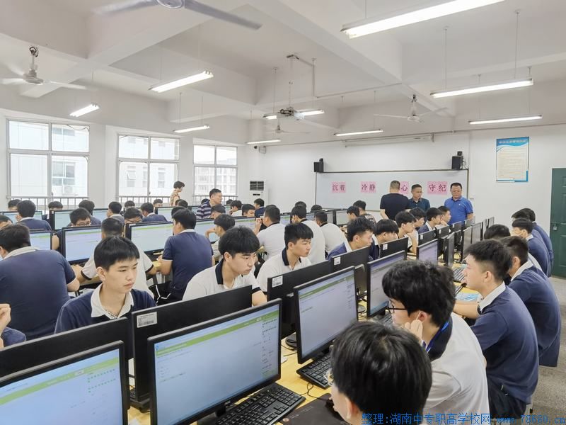  长沙汽车工业学校：顺利完成2020年全省中等职业学校公共基础课普遍测试工作 