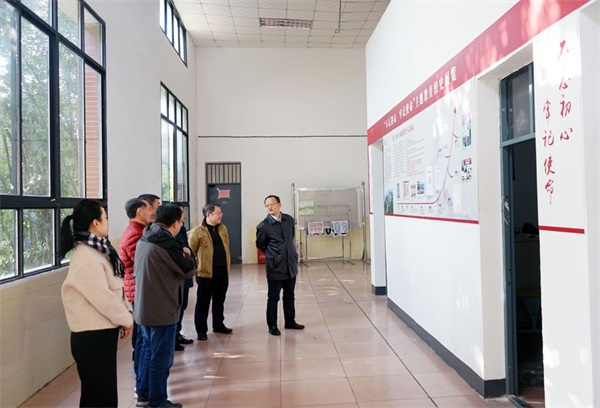 
湘潭技师学院“不忘初心、牢记使命”主题教育校史展览正式开展 